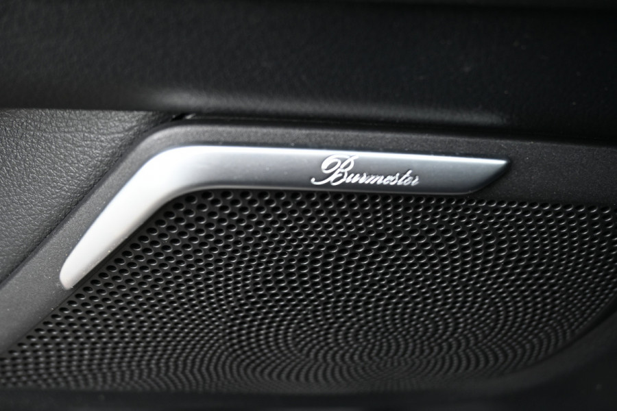 Mercedes-Benz V-Klasse 300d 4-MATIC AMG DC Avantgarde Panorama dak, Distronic, 360 Camera, Standkachel, Burmester