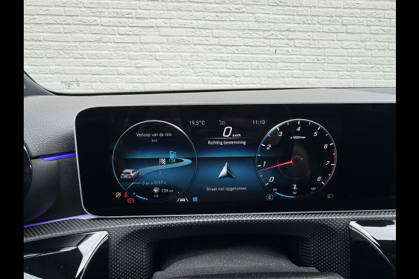 Mercedes-Benz A-Klasse 200 AMG Sfeer Camera Clima Navi Stoelverwarming 19"Multispoke velgen Sportonderstel