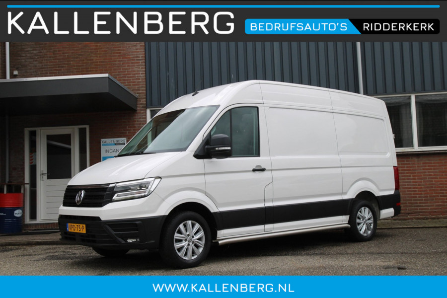Volkswagen Crafter 30 2.0 TDI L3H3 Highline Automaat / Trekhaak / Camera / App connect