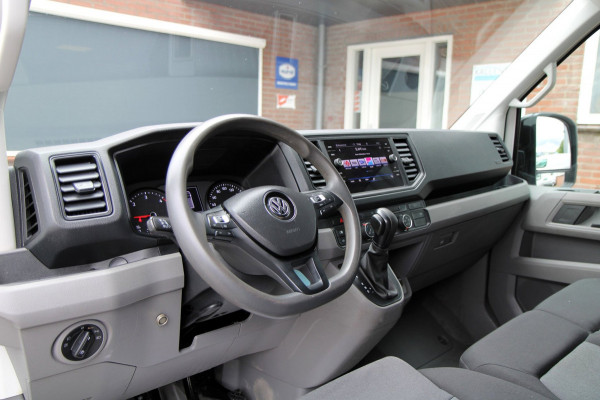 Volkswagen Crafter 30 2.0 TDI L3H3 Highline Automaat / Trekhaak / Camera / App connect