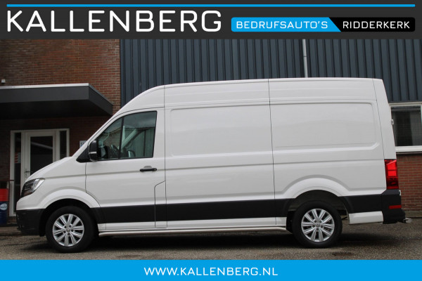 Volkswagen Crafter 30 2.0 TDI L3H3 Highline Automaat / Trekhaak / Camera / App connect