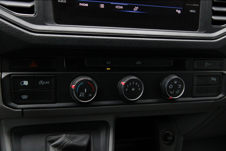 Volkswagen Crafter 30 2.0 TDI L3H3 Highline Automaat / Trekhaak / Camera / App connect