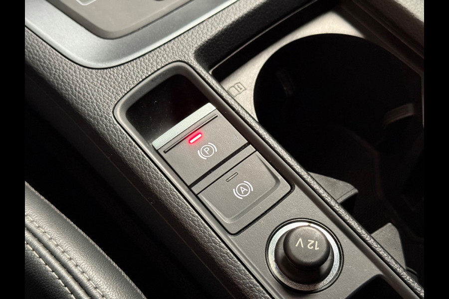 Audi Q3 Sportback 45 TFSI e S Edition | Carplay | Parkeersensoren | S Line | Keyless | Cruise Control