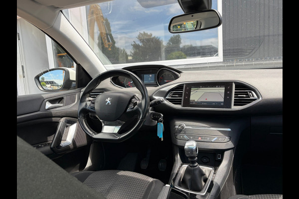 Peugeot 308 1.2 PureTech Blue Lease Executive / Pano / Parelmoerwit