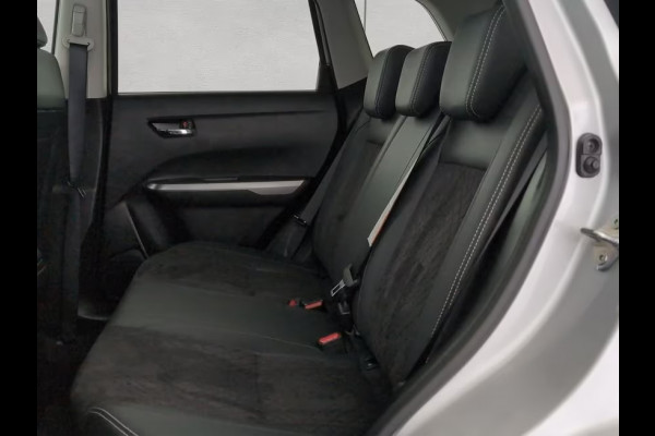 Suzuki Vitara 1.4 Boosterjet Style Smart Hybrid 130pk/95kW 6-bak | Pano |