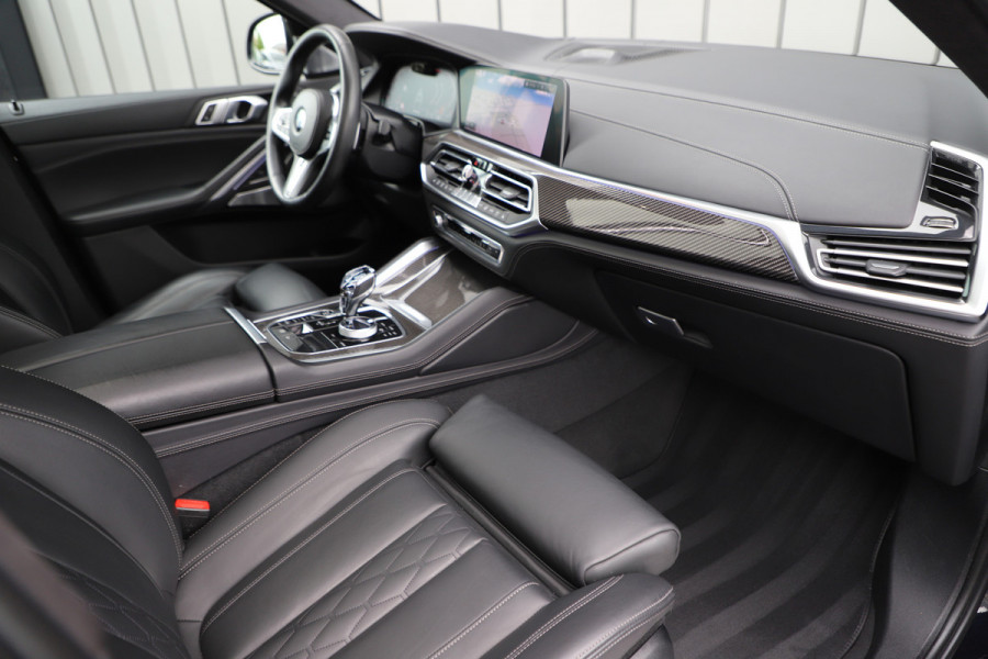 BMW X6 xDrive40i High Executive | 340PK | Head-up | Carbon | Bowers&Wilkins | Adapt. onderstel | Massage | Keyless-go | Pano | Trekhaak