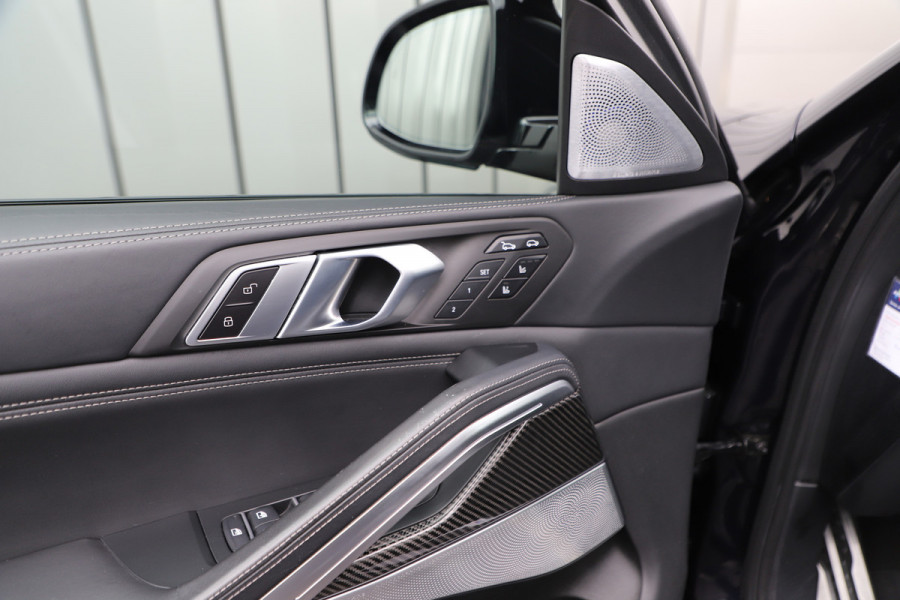 BMW X6 xDrive40i High Executive | 340PK | Head-up | Carbon | Bowers&Wilkins | Adapt. onderstel | Massage | Keyless-go | Pano | Trekhaak