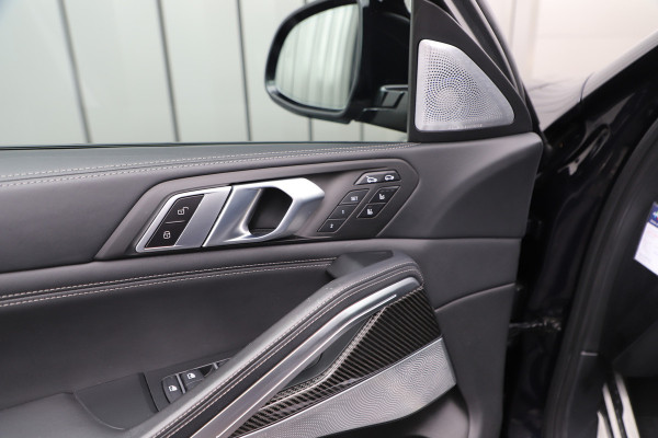 BMW X6 xDrive40i High Executive | 340PK | Head-up | Carbon | Bowers&Wilkins | Adapt. onderstel | Massage | Keyless-go | Pano | Trekhaak