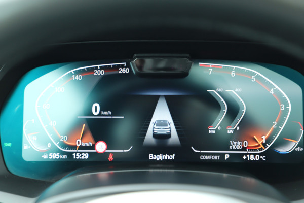 BMW X6 xDrive40i High Executive | 340PK | Head-up | Carbon | Bowers&Wilkins | Adapt. onderstel | Massage | Keyless-go | Pano | Trekhaak