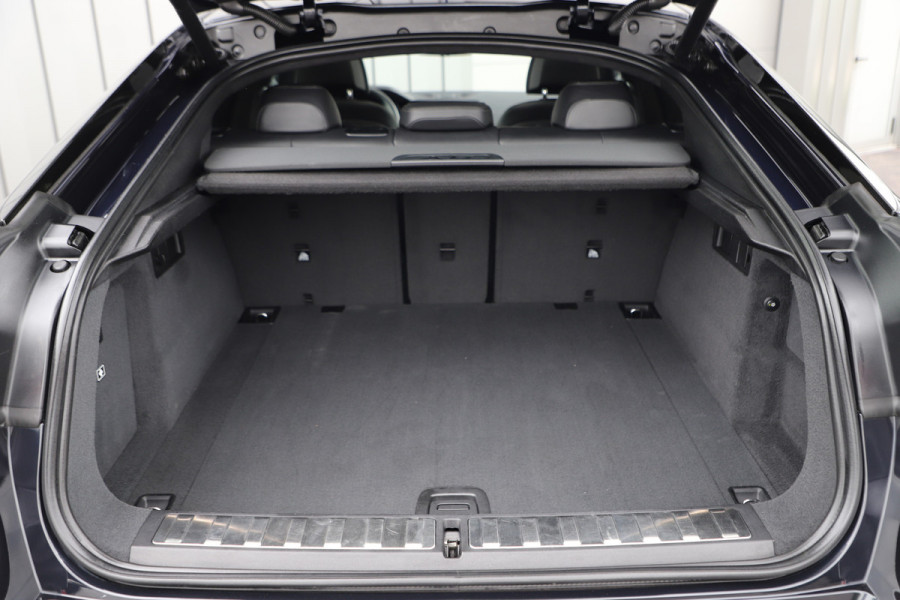 BMW X6 xDrive40i High Executive | 340PK | Head-up | Carbon | Bowers&Wilkins | Adapt. onderstel | Massage | Keyless-go | Pano | Trekhaak