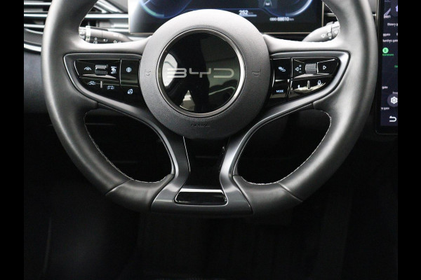 BYD Seal Design RWD 82.5 kW | SOH 95,9% | Panoramadak | Stoelventilatie | 360 Camera | Leder | Dynaudio | Adaptive cruise | Sfeerverlichting | Elektrische stoelen | Carplay | Full LED | Origineel NL