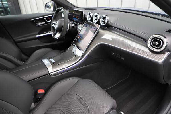 Mercedes-Benz C-Klasse AMG 63 S E Performance | 680PK | Head-up | Schaalstoelen | Carbon | Burmester | Sfeerverlichting | Track-pace | Stoelkoeling | 2