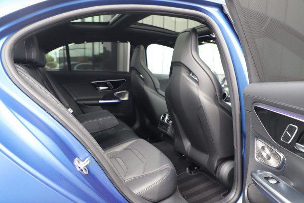 Mercedes-Benz C-Klasse AMG 63 S E Performance | 680PK | Head-up | Schaalstoelen | Carbon | Burmester | Sfeerverlichting | Track-pace | Stoelkoeling | 2