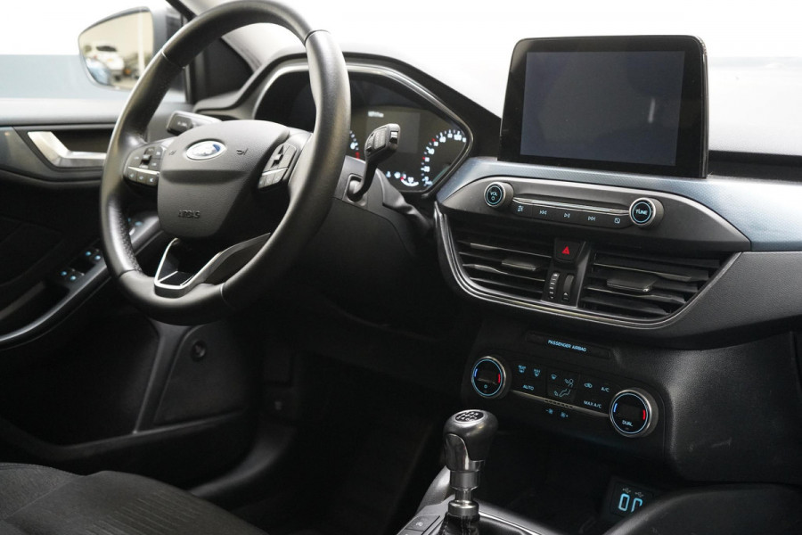 Ford FOCUS Wagon 1.0 EcoBoost 125pk Hybrid Active Business | Trekhaak | Carplay | B&O Sound | Camera | Zwart dak