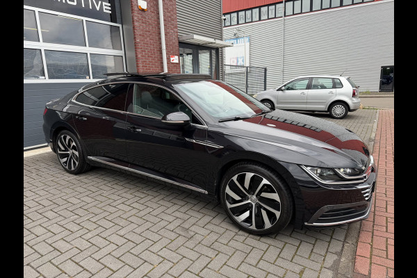 Volkswagen Arteon 1.5 TSI R-Line LED ACC Pano Camera Virtual