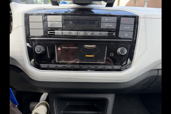 Seat Mii Electric electric VAN: 13.900,- VOOR: 11.877,- UW WKVOORDEEL: 2.023,-ORIGINEEL NEDERLANDSE AUTO | VOLLEDIGE NAP EN HISTORIE | BLUETOOTH | CLIMATE CONTROL | CRUISE CONTROL | PARKEERSENSOREN | 12 MND BOVAG GARANTIE
