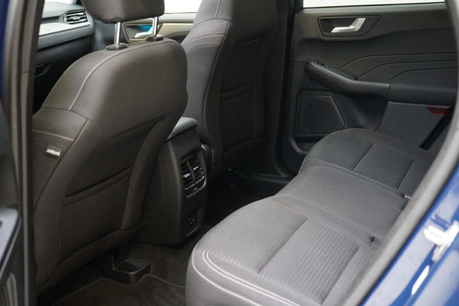 Ford Kuga 2.5 PHEV Titanium | SoH 96% | Panoramadak | Carplay | Stoelverwarming | Keyless | Lm velgen