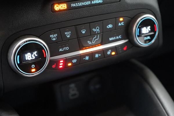 Ford Kuga 2.5 PHEV Titanium | SoH 90% | Carplay | Camera | Navigatie | Cruise | Winter pack