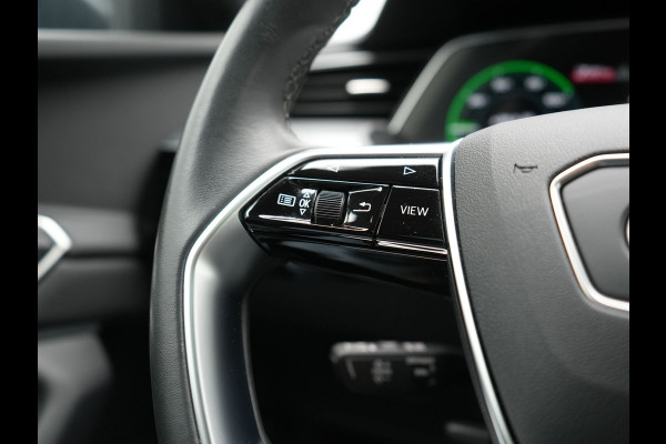 Audi Q8 e-tron 55 Quattro S Edition 114 kWh 408pk Dealer O.H. | Panodak | Luchtvering | Adaptive Cruise | Head Up | Bang & Olufsen | 360 Camera | Lederen Sportstoelen Verwarmd | Matrix LED | Keyless | Apple Carplay | Navigatie | DAB |