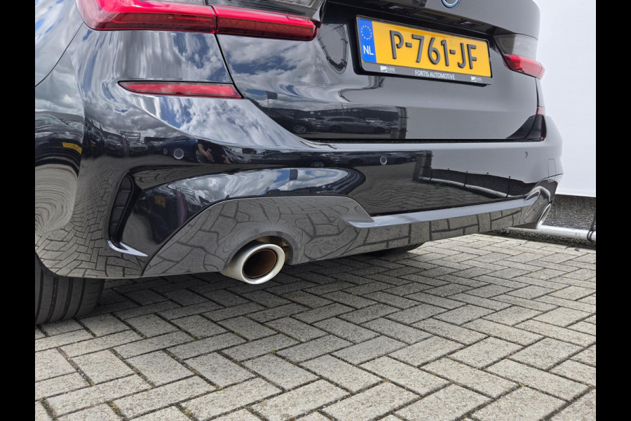 BMW 3 Serie Touring 320e Business Edition Plus NL-AUTO | LEDER | M-PAKKET| SOH 98%|
