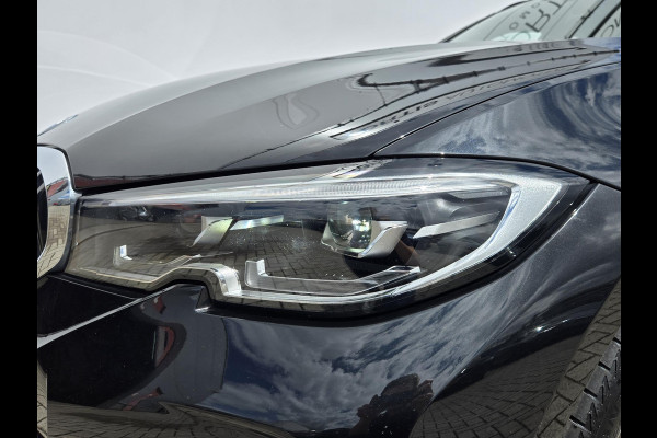 BMW 3 Serie Touring 320e Business Edition Plus NL-AUTO | LEDER | M-PAKKET| SOH 98%|