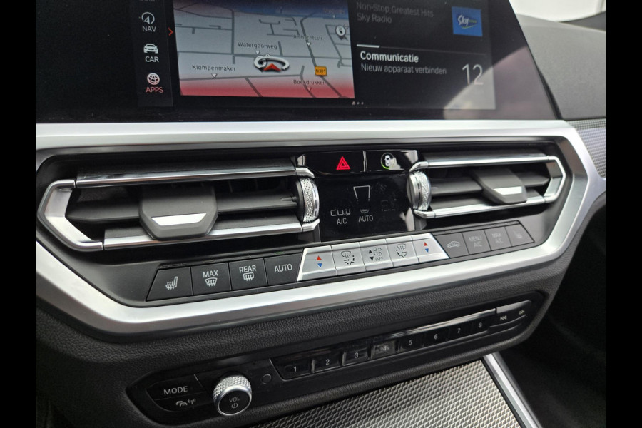 BMW 3 Serie Touring 320e Business Edition Plus NL-AUTO | LEDER | M-PAKKET| SOH 98%|