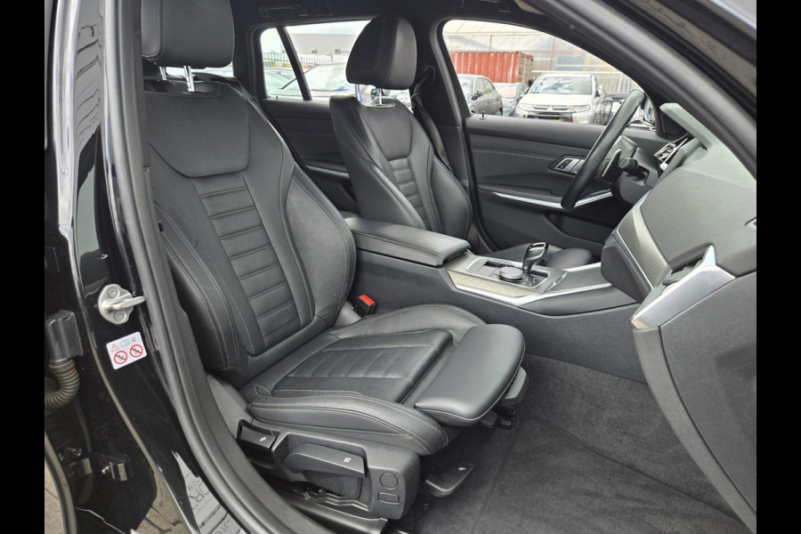 BMW 3 Serie Touring 320e Business Edition Plus NL-AUTO | LEDER | M-PAKKET| SOH 98%|