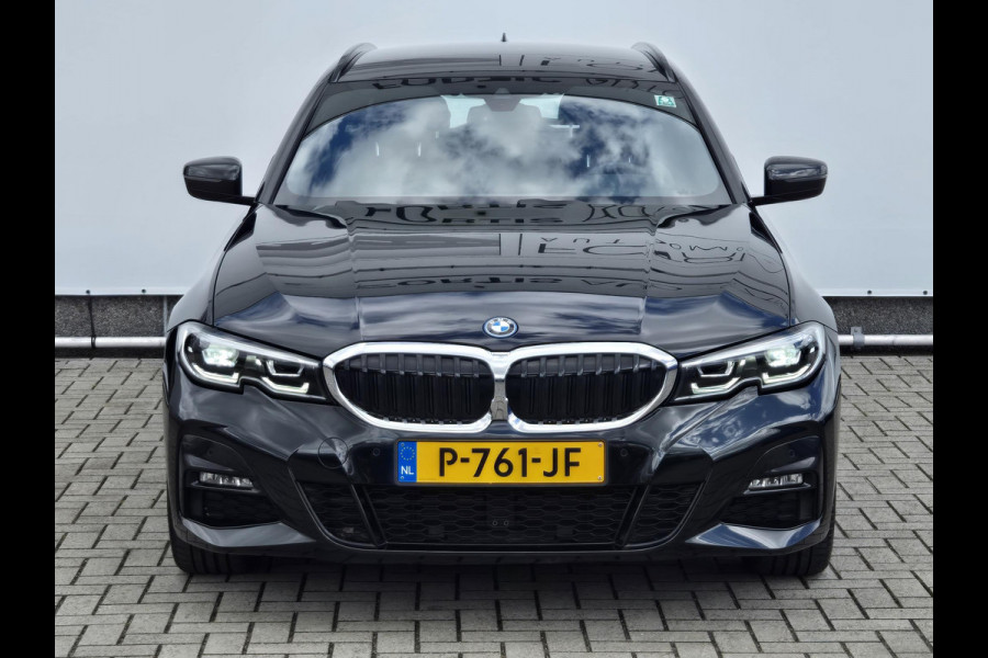 BMW 3 Serie Touring 320e Business Edition Plus NL-AUTO | LEDER | M-PAKKET| SOH 98%|