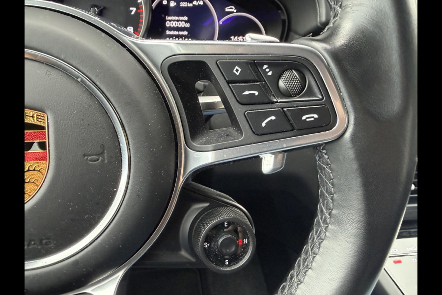 Porsche Cayenne 3.0 E-Hybrid Sport Chrono | 360* Camera | Luchtvering | Bose | Stoelventilatie/Verwarming | Elektrische Achterklep |