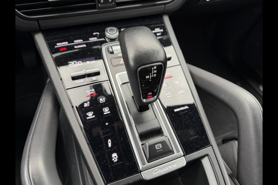 Porsche Cayenne 3.0 E-Hybrid Sport Chrono | 360* Camera | Luchtvering | Bose | Stoelventilatie/Verwarming | Elektrische Achterklep |