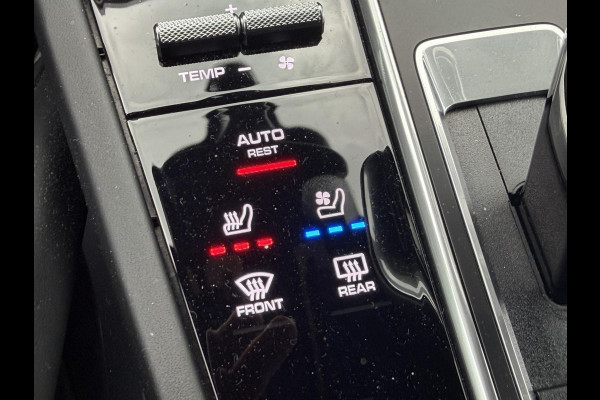 Porsche Cayenne 3.0 E-Hybrid Sport Chrono | 360* Camera | Luchtvering | Bose | Stoelventilatie/Verwarming | Elektrische Achterklep |