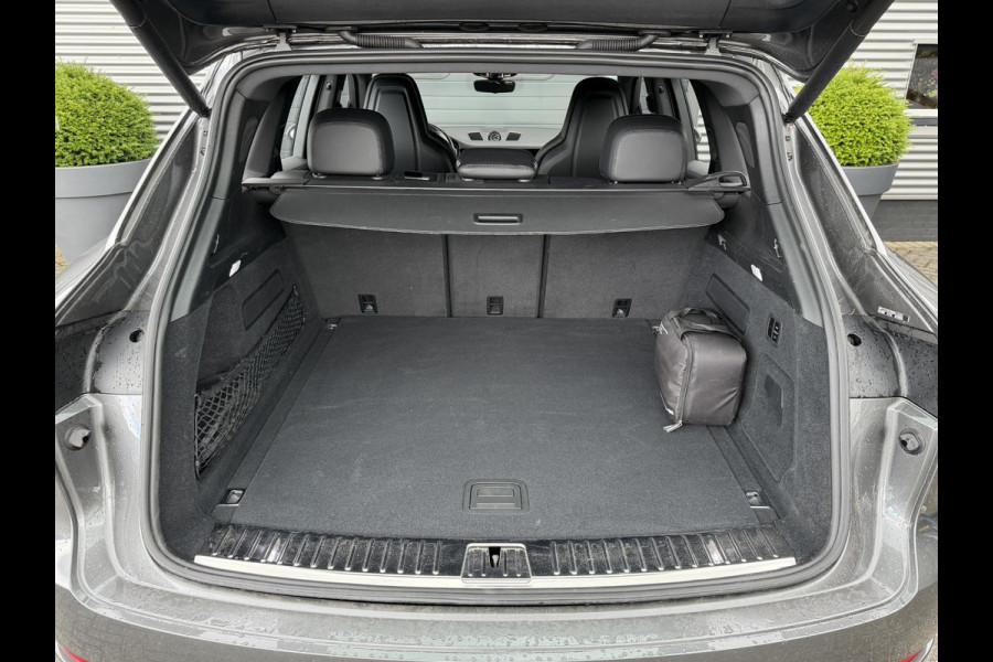 Porsche Cayenne 3.0 E-Hybrid Sport Chrono | 360* Camera | Luchtvering | Bose | Stoelventilatie/Verwarming | Elektrische Achterklep |