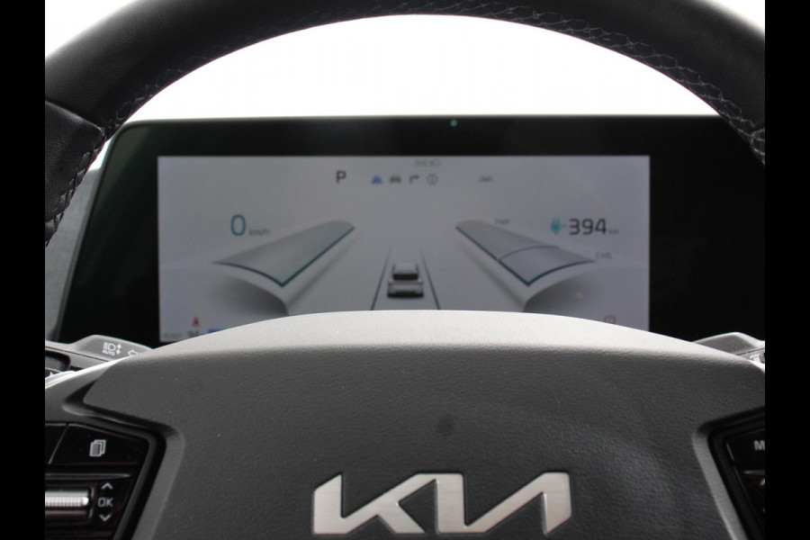 Kia Ev6 Light Edition Automaat 58 kWh Navigatie Apple Carplay Android Auto Camera Parkeersensoren achter Cruise Control Climate Control Lichtmetalen Velgen