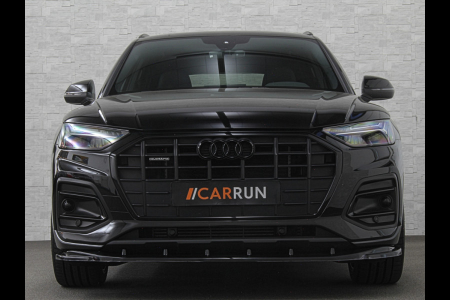 Audi Q5 50 TFSI e 300PK | Luchtvering | B&O Sound | Leder | Carbon | Sportstoelen | Carplay | 11-2022 | Zwarte Hemel | Standkachel | Stoelverwarming | 3-Zone Clima | Black-Optic | Zonwering | Virtual Cockpit | LED | Autom. Achterklep | Bovag Garantie |