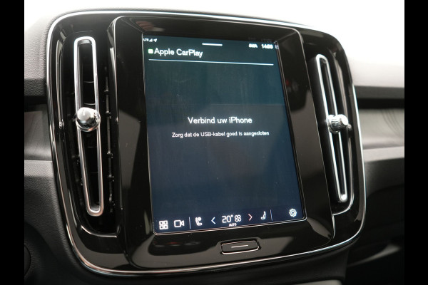 Volvo C40 Plus Recharge Pure Electric 69 kWh 231pk Dealer O.H. | Trekhaak Af Fabriek | Panodak | Adaptive Cruise | Camera | Alcantara Sportstoelen & Stuur Verwarmd | Keyless | Blis | Google Assistent | Apple Carplay | DAB |
