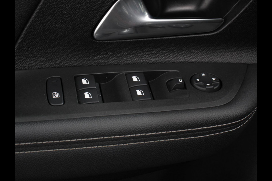 Opel Mokka-e Ultimate 50-kWh Navigatie Apple Carplay/Android Auto Adaptieve Cruise Control Parkeersensoren Camera Stoel-en stuurwielverwarming Virtual Cockpit Full LED