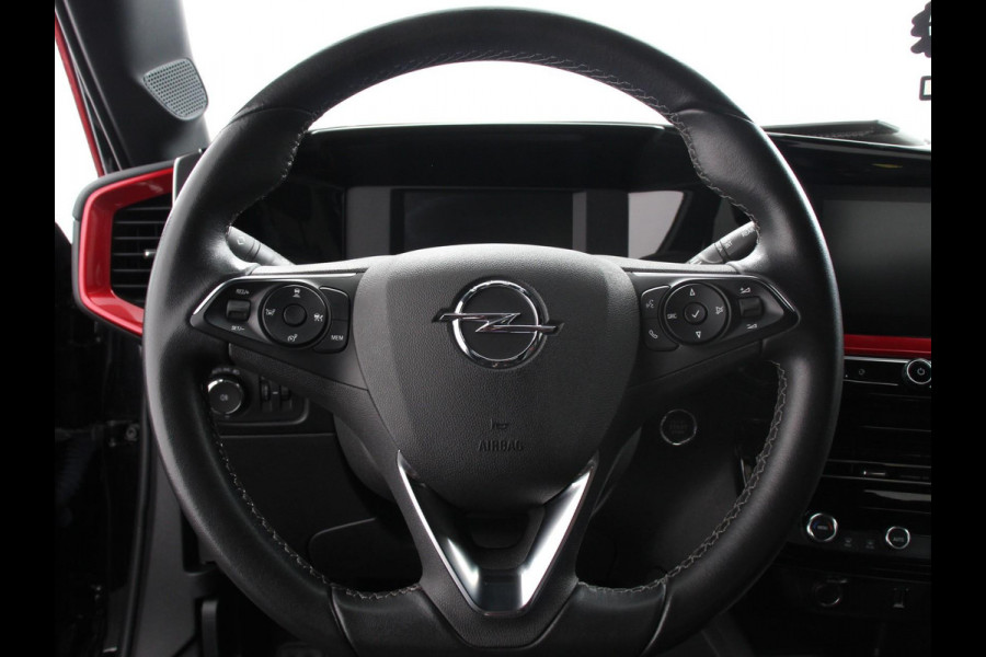 Opel Mokka-e Ultimate 50-kWh Navigatie Apple Carplay/Android Auto Adaptieve Cruise Control Parkeersensoren Camera Stoel-en stuurwielverwarming Virtual Cockpit Full LED