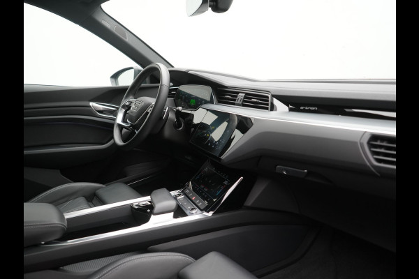 Audi Q8 e-tron 55 Quattro S Edition 114 kWh 408pk Dealer O.H. | Panodak | Luchtvering | Adaptive Cruise | Head Up | Bang & Olufsen | 360 Camera | Lederen Sportstoelen Verwarmd | Matrix LED | Keyless | Apple Carplay | Navigatie | DAB |