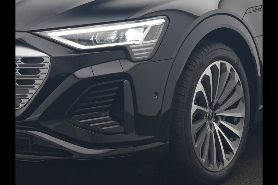 Audi Q8 e-tron 55 Quattro S Edition 114 kWh 408pk Dealer O.H. | Panodak | Luchtvering | Adaptive Cruise | Head Up | Bang & Olufsen | 360 Camera | Lederen Sportstoelen Verwarmd | Matrix LED | Keyless | Apple Carplay | Navigatie | DAB |