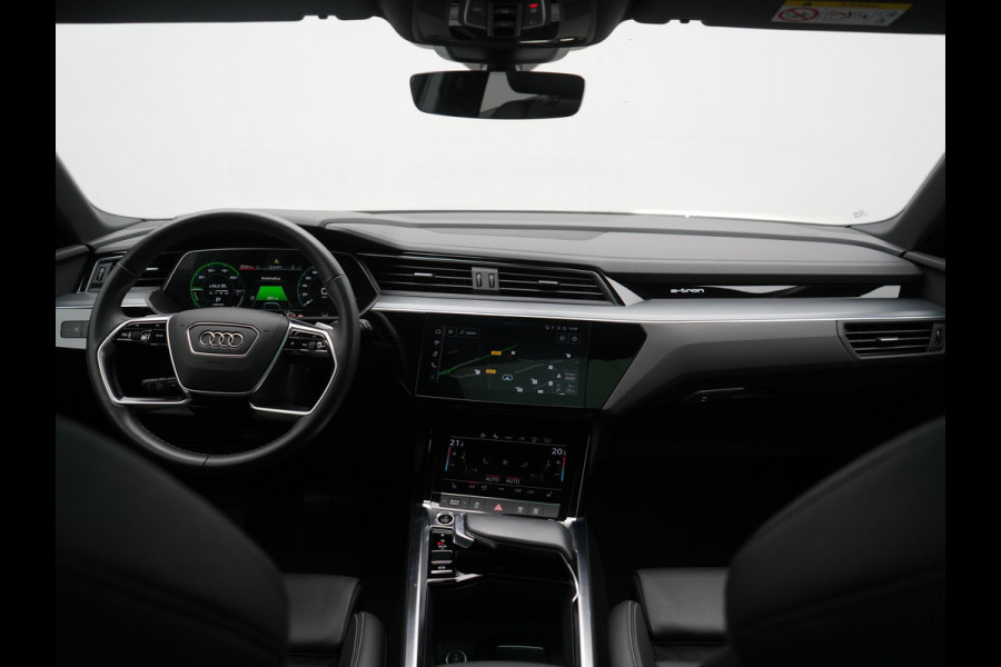 Audi Q8 e-tron 55 Quattro S Edition 114 kWh 408pk Dealer O.H. | Panodak | Luchtvering | Adaptive Cruise | Head Up | Bang & Olufsen | 360 Camera | Lederen Sportstoelen Verwarmd | Matrix LED | Keyless | Apple Carplay | Navigatie | DAB |