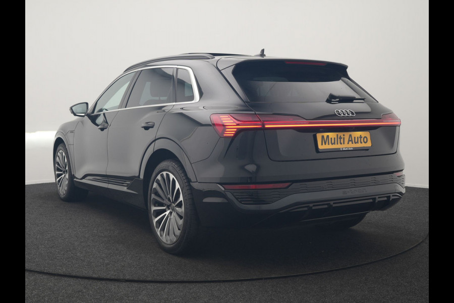 Audi Q8 e-tron 55 Quattro S Edition 114 kWh 408pk Dealer O.H. | Panodak | Luchtvering | Adaptive Cruise | Head Up | Bang & Olufsen | 360 Camera | Lederen Sportstoelen Verwarmd | Matrix LED | Keyless | Apple Carplay | Navigatie | DAB |