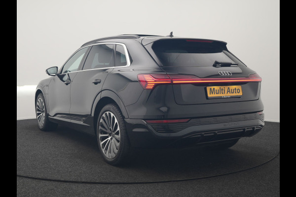 Audi Q8 e-tron 55 Quattro S Edition 114 kWh 408pk Dealer O.H. | Panodak | Luchtvering | Adaptive Cruise | Head Up | Bang & Olufsen | 360 Camera | Lederen Sportstoelen Verwarmd | Matrix LED | Keyless | Apple Carplay | Navigatie | DAB |