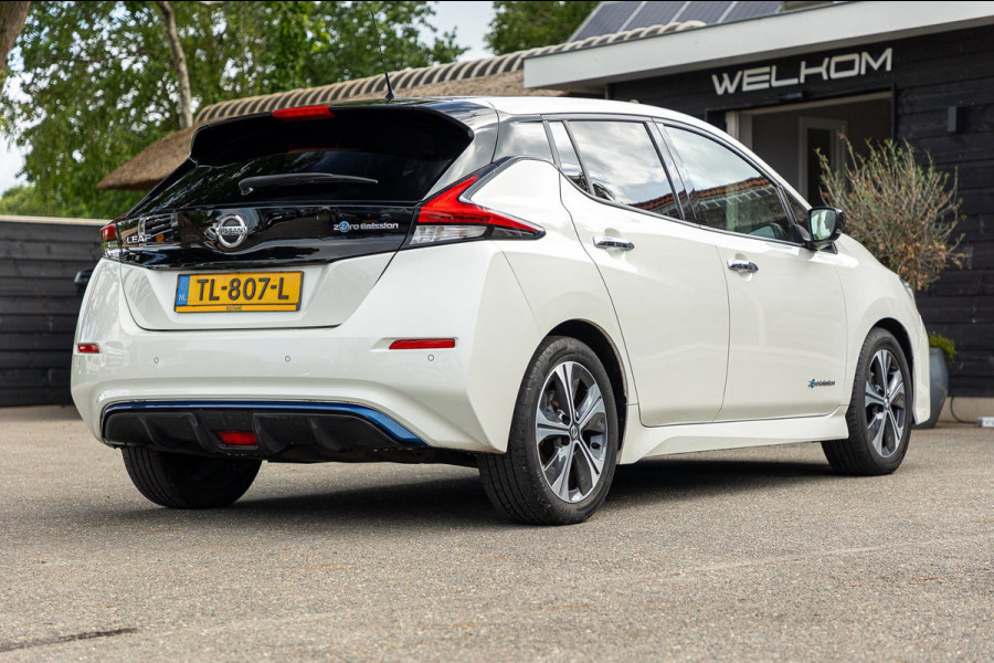 Nissan Leaf Tekna 40 kWh Soh 85% I Camera I Bose I Adaptive Cruise I Stoel & stuurverwarming I Android I Apple I Parkeersensoren