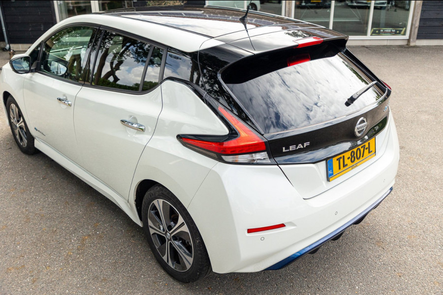 Nissan Leaf Tekna 40 kWh Soh 85% I Camera I Bose I Adaptive Cruise I Stoel & stuurverwarming I Android I Apple I Parkeersensoren