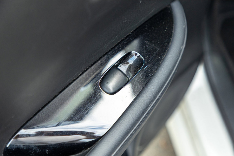 Nissan Leaf Tekna 40 kWh Soh 85% I Camera I Bose I Adaptive Cruise I Stoel & stuurverwarming I Android I Apple I Parkeersensoren