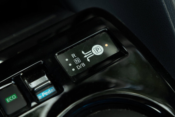 Nissan Leaf Tekna 40 kWh Soh 85% I Camera I Bose I Adaptive Cruise I Stoel & stuurverwarming I Android I Apple I Parkeersensoren
