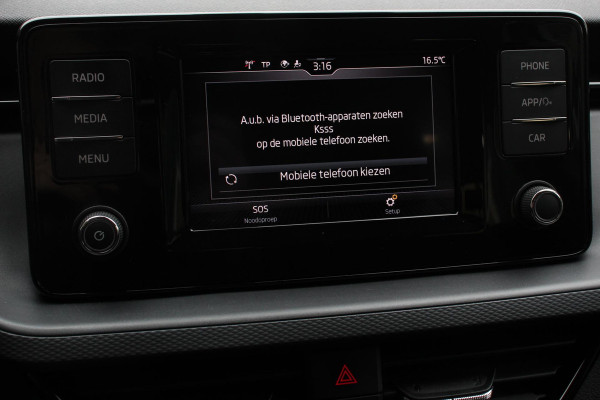 Škoda Kamiq 1.0 TSI DSG Ambition Adaptive Cruise Control Trekhaak DAB Stoelverwarming Apple Carplay/Android Auto Lichtmetalen Velgen