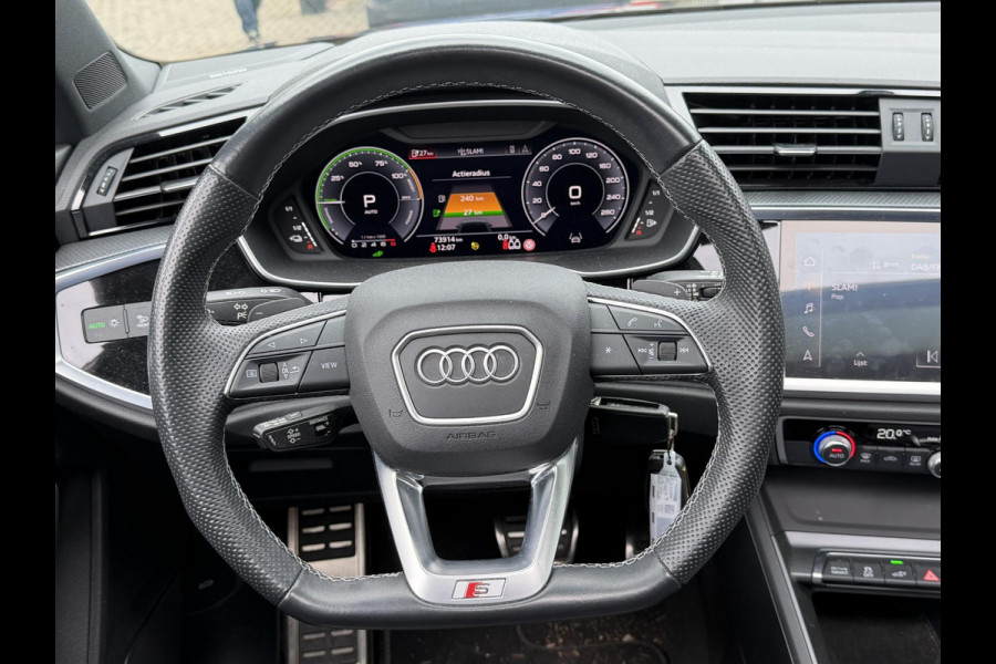 Audi Q3 Sportback 45 TFSI e S Edition 20"/B&O/Panoramadak/Leder/Matrix LED/Dodehoek/Adaptieve cruise/Sfeerverlichting/Camera/Elektrische klep