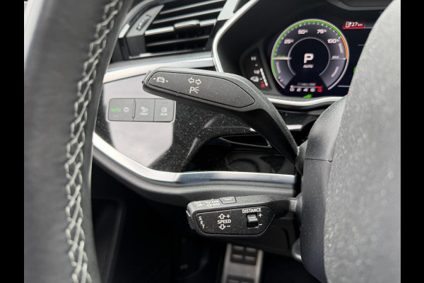 Audi Q3 Sportback 45 TFSI e S Edition 20"/B&O/Panoramadak/Leder/Matrix LED/Dodehoek/Adaptieve cruise/Sfeerverlichting/Camera/Elektrische klep