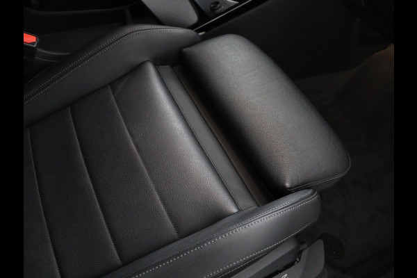 BMW X1 xDrive23i M Sport | Head-Up | Adaptive Cruise | Trekhaak | Leder | 360 camera | Stoelverwarming | Keyless | Adaptief LED | Carplay | Sportstoelen | Live Cockpit Professional | 204pk